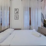 Paganini 4 Exclusive - 2 Bedroom And 2 Bathroom Milán