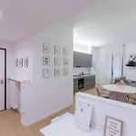 Paganini 4 Exclusive - 2 Bedroom And 2 Bathroom Milán