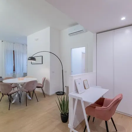 Paganini 4 Exclusive - 2 Bedroom And 2 Bathroom * מילאנו